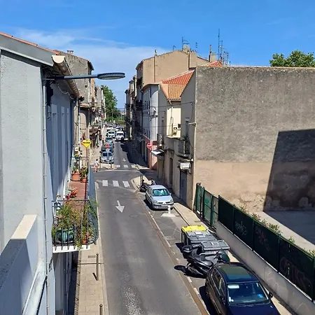 Spacieux T3 Sete, Parking, 10 Min A Pied Gare Et Centre Ville, Wifi, Clim 아파트 *