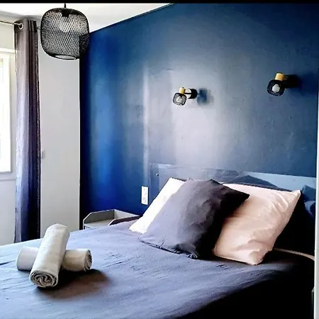 Spacieux T3 Sete, Parking, 10 Min A Pied Gare Et Centre Ville, Wifi, Clim * Sète