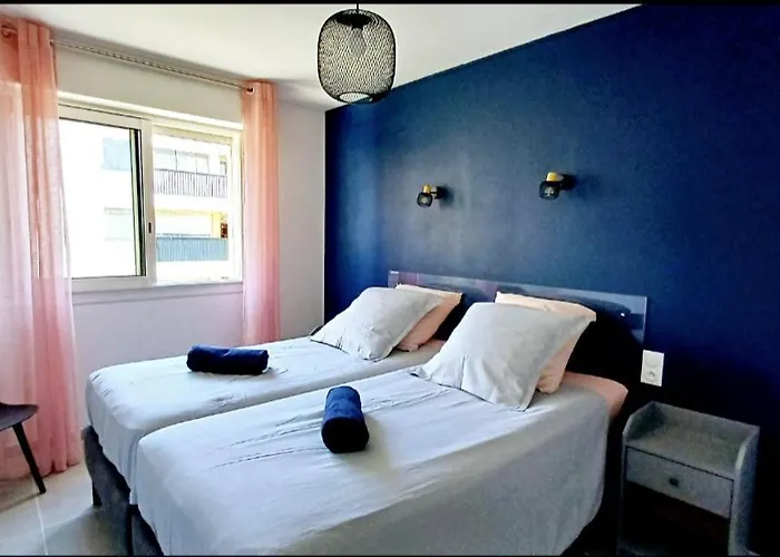 Appartement Spacieux T3 Sete, Parking, 10 Min A Pied Gare Et Centre Ville, Wifi, Clim *